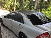 Cần bán xe Mercedes-Benz C class   2004 - Bán ô tô Mercedes C class năm sản xuất 2004, nhập khẩu