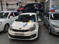 Cần bán Kia Rio 2015 - Bán Kia Rio sản xuất năm 2015, màu trắng