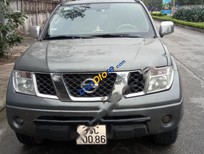 Nissan Navara 2011 - Bán Nissan Navara năm 2011, màu xám