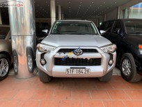 Toyota 4 Runner SR5 2014 - Cần bán gấp Toyota 4 Runner SR5 sản xuất năm 2014, màu bạc, nhập khẩu 