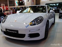 Cần bán xe Porsche 911 2017 - Bán Porsche 911 sản xuất năm 2017, màu trắng, xe nhập 