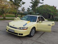 Cần bán Lexus ES   1992 - Cần bán xe Lexus ES năm 1992, màu vàng, nhập khẩu nguyên chiếc, 210tr