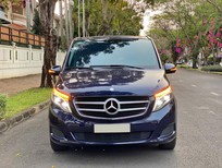 Bán xe oto Mercedes-Benz V-Class V250 2017 - Bán xe Mercedes V250 màu xanh/đen nhập khẩu, máy xăng, model 2018, siêu đẹp giá siêu tốt