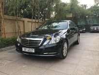 Bán Mercedes-Benz E class   2011 - Bán xe cũ Mercedes E300 năm sản xuất 2011, xe nhập