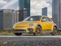 Volkswagen Beetle 2018 - Bán nhanh em Beetle màu vàng cực đẹp, mới 100% giá 1 tỷ 699tr