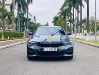 Cần bán xe BMW 3 Series 330i 2019 - Bán ô tô BMW 330i đời 2019, nhập khẩu