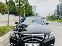 Bán xe oto Mercedes-Benz E class  E250  2010 - Cần bán gấp Mercedes E250 sản xuất 2010, màu đen