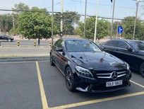 Cần bán xe Mercedes-Benz C class C180 2019 - Xe lướt nội bộ đại lý - C180 đen nội thất kem 3000 km
