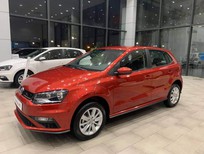 Cần bán xe Volkswagen Polo 2020 - Giá lăn bánh Polo đỏ giao ngay