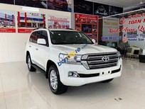 Bán xe oto Toyota Land Cruiser   V8 2016 - Bán Toyota Land Cruiser V8 đời 2016, màu trắng, nhập khẩu chính chủ