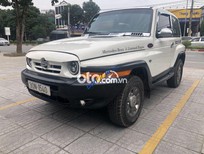 Bán Ssangyong Korando 2004 - Bán xe Ssangyong Korando năm sản xuất 2004, màu trắng, xe nhập còn mới, giá 180tr