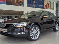 Cần bán xe Volkswagen Passat 2020 - Khuyến mãi tháng 1/2022 tặng 140% phí trước bạ + phụ kiện hãng - Passat 1.8 Turbo nhập khẩu Đức 2020, đủ màu, giao ngay