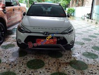 Bán xe oto Hyundai i20 Active 1.4 AT  2015 - Bán xe Hyundai i20 Active 1.4 AT đời 2015, màu trắng, nhập khẩu nguyên chiếc, giá 445tr