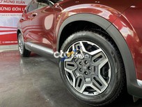 Cần bán xe Hyundai Santa Fe năm sản xuất 2021, màu đỏ