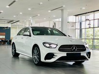 Cần bán Mercedes-Benz E300 2022 - Mercedes E300 cũ 2022, màu trắng siêu lướt