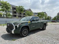 Toyota Tundra 2022 - Xe màu xanh