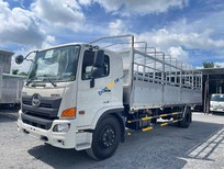 Cần bán xe Hino 500 Series 2022 - thùng mui bạt 8m9 tải trọng 8 tấn