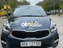 Bán xe oto Kia Rondo 2019 - Màu xanh lam giá cạnh tranh