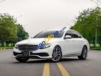 Cần bán xe Mercedes-Benz E200 2019 - Màu trắng, nhập khẩu nguyên chiếc