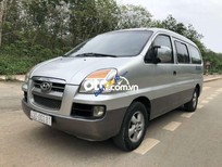 Cần bán xe Hyundai Grand Starex 2004 - Màu bạc, nhập khẩu nguyên chiếc, 130 triệu