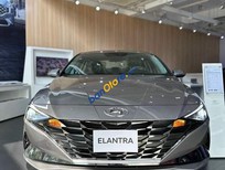 Hyundai Elantra 2022 - Anh em đi xe này gái auto đổ