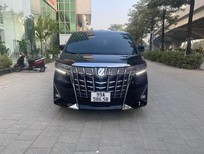 Cần bán Toyota Alphard 3.5L 2018 - Bán Toyota Alphard 3.5L sản xuất 2018, lăn bánh cực ít, mới 99%.