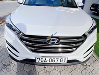Cần bán Hyundai Tucson 2017 - Full xăng 