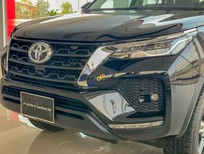 Toyota Fortuner 2022 - Bán xe màu đen