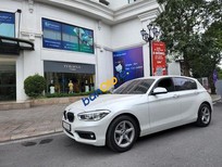 Bán xe oto BMW 118i 2018 - Màu trắng, xe nhập
