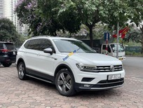 Cần bán xe Volkswagen Tiguan Allspace 2018 - Giá ưu đãi, xe màu trắng
