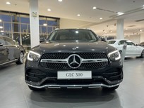 Cần bán Mercedes-Benz GLC 300 2022 - Mercedes-Benz GLC300 AMG cũ 2021, chỉ lướt 4.000 Km, chính hãng