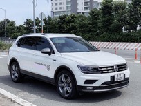 Cần bán xe Volkswagen Tiguan Allspace 2021 - Công ty thanh lý xe Demo siêu lướt