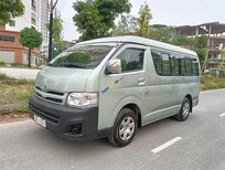Cần bán xe Toyota Hiace 2011 - Giá cực tốt