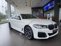 Cần bán BMW 530i 2022 - Sẵn xe giao ngay - Giá cực tốt liên hệ ngay, nhận ngay ưu đãi