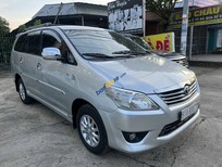 Bán Toyota Innova 2012 - Đăng ký lần đầu 2012, xe gia đình, giá chỉ 320tr