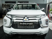 Bán xe oto Mitsubishi Pajero Sport 2022 - Xe có sẵn giao ngay, giá ưu đãi