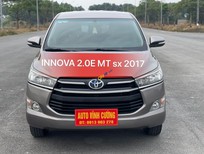 Cần bán xe Toyota Innova 2017 - Đăng ký 2017, xe gia đình giá tốt