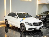 Cần bán Mercedes-Benz C200 2018 - Màu trắng