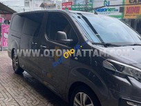 Cần bán Peugeot Traveller 2019 - Màu xám