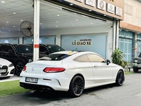 Cần bán xe Mercedes-Benz C300 2017 - Xe màu trắng