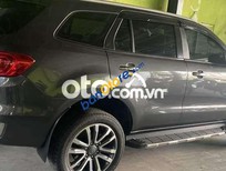 Ford Everest   Titanium Sx 2018 zin bao test hãng . 2018 - Ford everest Titanium Sx 2018 zin bao test hãng .