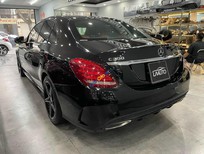 Cần bán Mercedes-Benz C300 2016 - Xe màu đen, giá chỉ 999 triệu