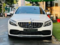 Bán Mercedes-Benz C300 2017 - Màu trắng nội thất kem