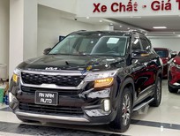 Cần bán xe Kia Seltos 2021 - Xe đẹp, giá tốt, hỗ trợ trả góp 70%, xe trang bị full options