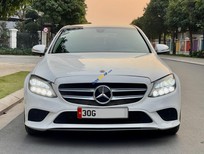 Mercedes-Benz C200 2019 - Trắng, nội thất kem, giá thiện chí