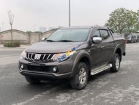 Cần bán xe Mitsubishi Triton 2017 - Màu xám, xe nhập