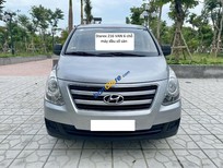 Bán xe oto Hyundai Starex 2016 - Van 6 chỗ máy dầu số sàn sản xuất 2016 màu ghi bạc