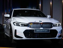 Cần bán xe BMW 320i 2023 - Phiên bản nâng cấp hoàn hảo, đủ màu, giao ngay, bảo hành 3 năm, tặng bộ quà tặng cao cấp theo xe