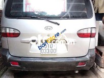 Cần bán xe Hyundai Starex  2004 nhà đang sử dụng điều hoà, màn hình 2004 - Starex 2004 nhà đang sử dụng điều hoà, màn hình