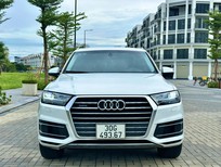 Cần bán xe Audi Q7 2016 - Cần bán chiếc Audi Q7 bản 2.0 của 2016 đăng ký 2017 giá hợp lý